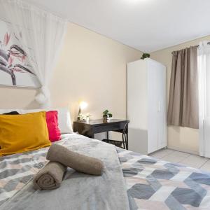 Bright Private Room - Nearby CBD UTS USYD - Seconds to Famous Eateries - Shared Bathroom