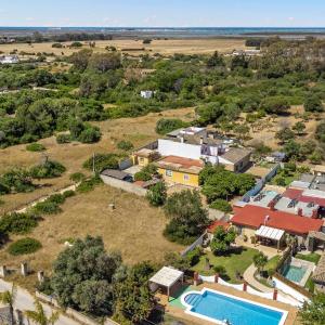 Stunning Home In Chiclana De La Fronter With Swimming Pool