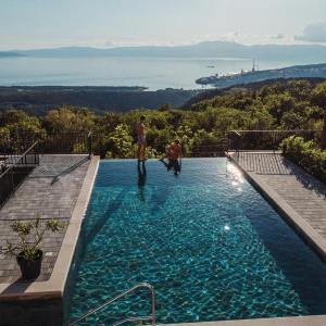 Villa Green Garden - Infinity Pool, Jacuzzi, Sauna and Panoramic Sea View