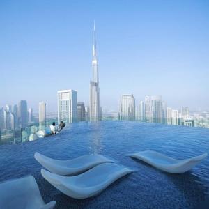 Luxury2BR Highest Infinity Pool Burj View Business Bay