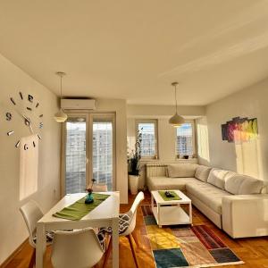 Modern & Stylish