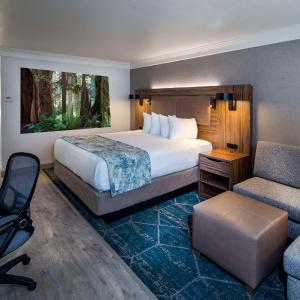 Best Western Plus Humboldt Bay Inn