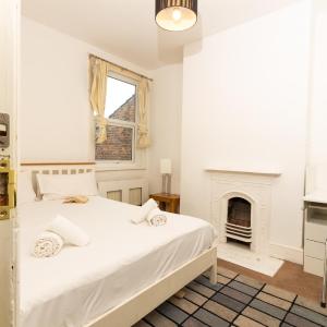 Lovely Private Rooms near MCR Centre