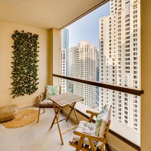 2BD apartment near the beach in Bahar, JBR
