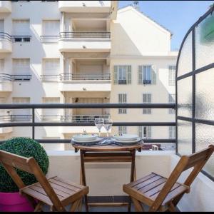 Royal apartment near the beaches