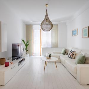 Modern and minimalist Apartment in Downtown