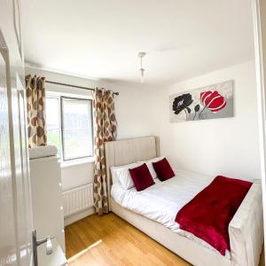 Barking Leisure and Contractor Stays