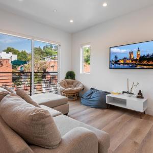 Spacious 4BR House in Prime Echo Park Location