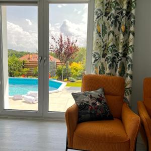 The LiliHill House jezioro, sauna, balii, las