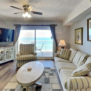 Royal Palms #1103