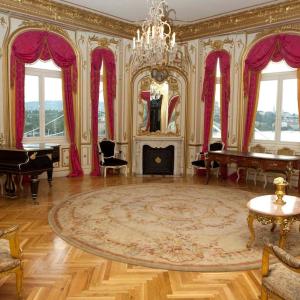 Ultimate Panorama Central Luxury!