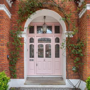 Heaver House - stunning, large 5Br home nr tube and tooting common
