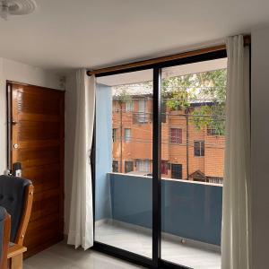 Cozy apartment in a nice neighborhood