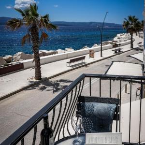 Seaside Apartments Bol