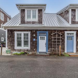 Mary Frances by Seabrook Hospitality