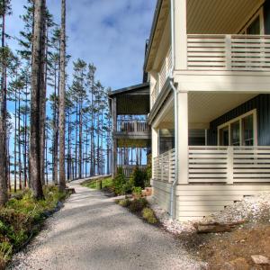 Latitude Adjustment by Seabrook Hospitality