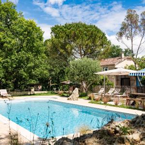 Domaine La Védence - Le Mas Gascon et sa villa - résidence privée avec spa et piscine