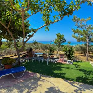 Beautiful Life Rooms with Sea View - Next to Elafonisi Beach