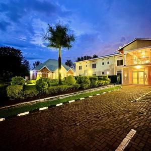 Eastern Country Hotel