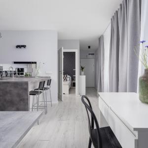Pearl & Ash 1BR Ap - Balcony - Old Town