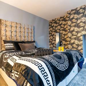 2-Bed Luxury with Free Parking