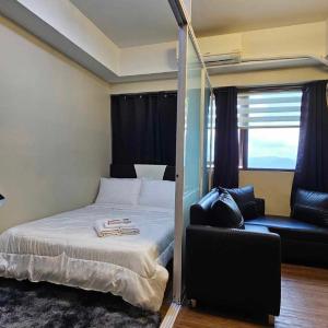 Nesting Lounge One at Santorini Condotel