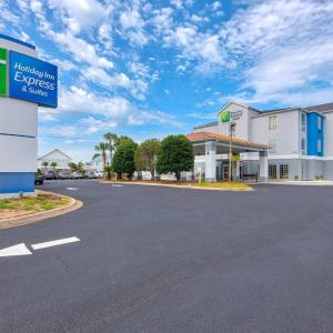 Holiday Inn Express Destin E - Commons Mall Area by IHG