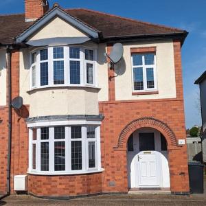 Luxury home in Nuneaton - home from home