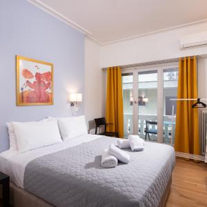 Plaka - Spacious 3BR, 3 Min to Syntagma