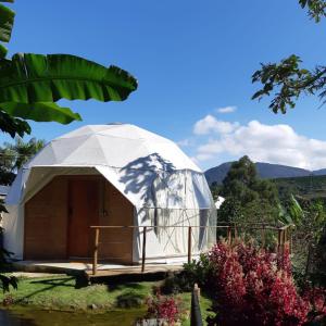Glamping Caparaó - Domo Terracota