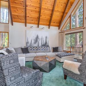 Sky Chalet