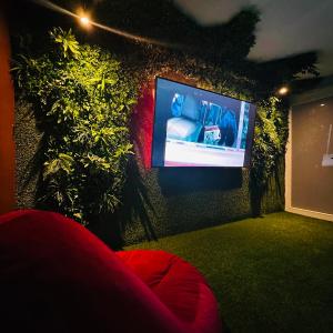 Oasis sensory Room - Market 28