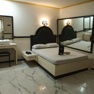 Halina Drive in Hotel-Sta Mesa