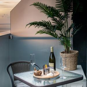 Fountain Vista Luxury Residence by AESTHAVEN