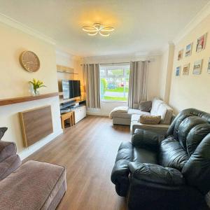 Spacious Family Friendly 4BR Home Near Wexford Town