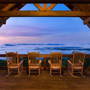 Skys The Limit - Blue Ridge Cabin - Pet Friendly