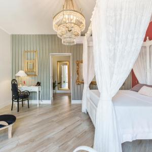 It's Room Naples