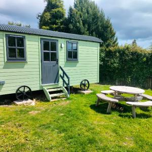 Shepherd's Hut in nature