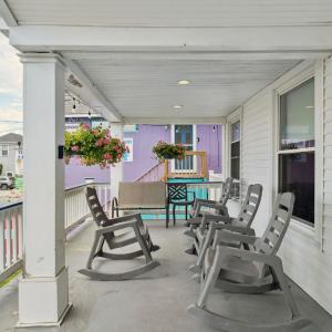 The Porch Ocean Views Newly Renovated