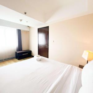 Cozy Living and Spacious 2BR Apartment Braga City Walk By Travelio