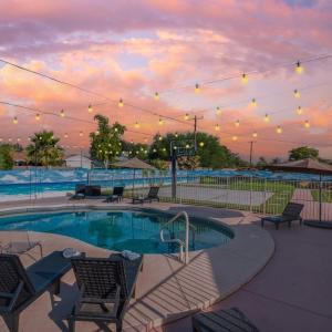This is it - Great Location -13 Beds - Pool - Gym