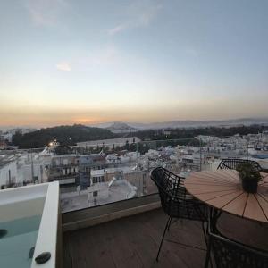 Panathenaic & Acropolis View - Jacuzzi Penthouse