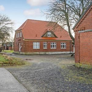 Pet Friendly Apartment In Esbjerg V