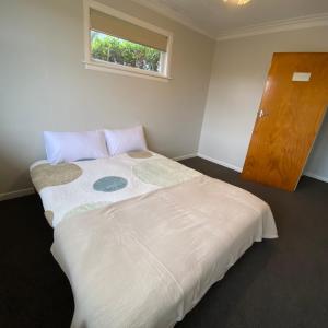 CBD Budget room
