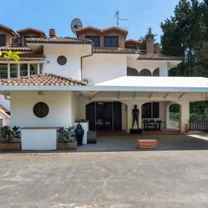 VILLA MANGANELLI 12, Emma Villas