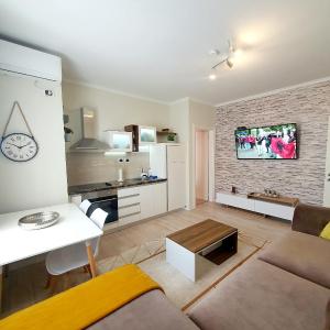 Modern Apartment in Delijorgji Residence Near Center