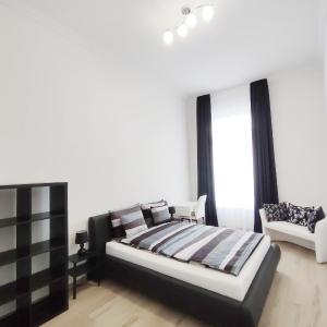 Astoria 3 Bdrm Apartment