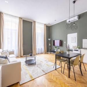 Charming & Cozy Central Elizabeth Apartment