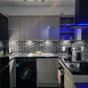 Stylish London Apartment & Free Parking