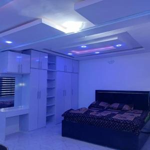 DBaLoGuN's PlaCe -DOWNTOWN PANSEKE -OLUWO AREA